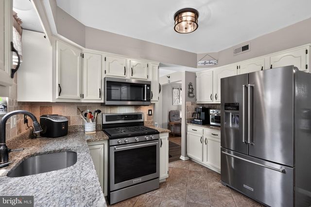 381 BRYN MAWR DR, Williamstown, NJ 08094