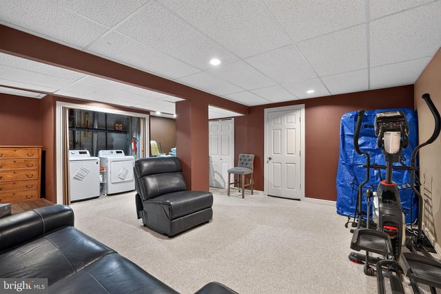 381 BRYN MAWR DR, Williamstown, NJ 08094