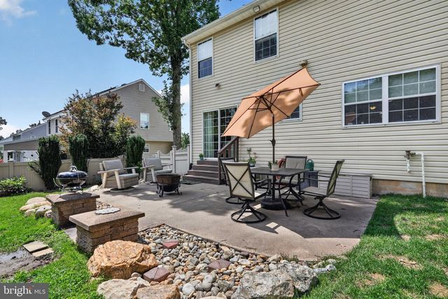 381 BRYN MAWR DR, Williamstown, NJ 08094