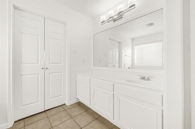 1211 Lavender Shade Court, Houston, TX 77073