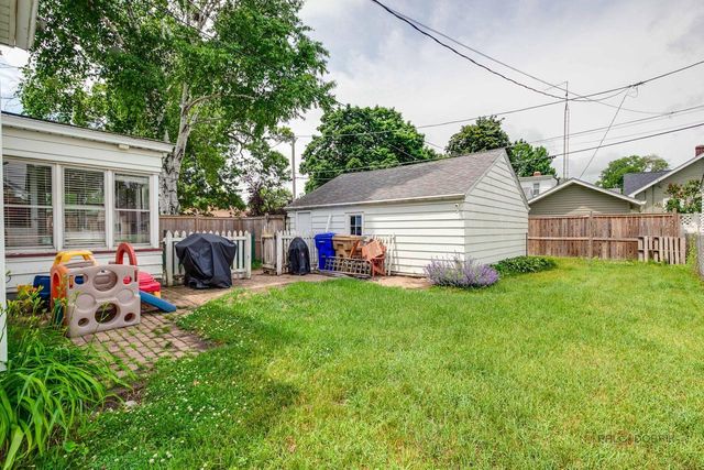 7834 15th AVENUE, Kenosha, WI 53143