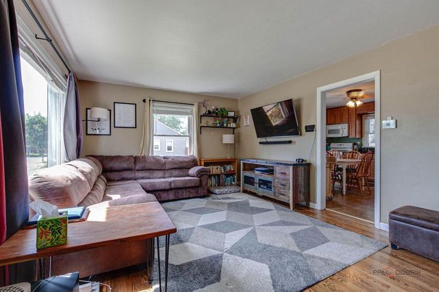 7834 15th AVENUE, Kenosha, WI 53143
