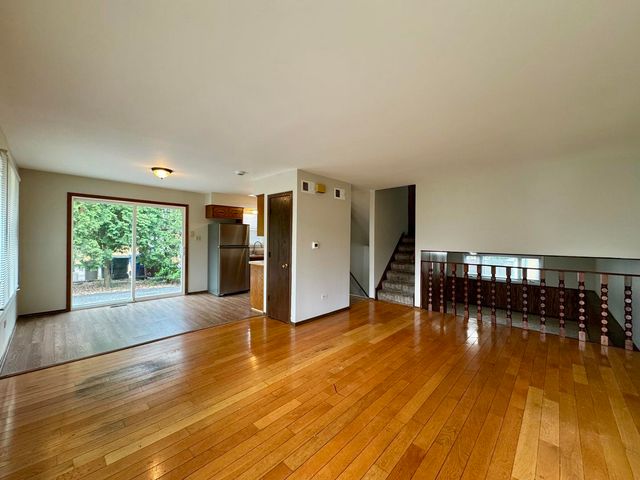 16104 Oak Avenue, Oak Forest, IL 60452