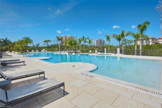 4810 Pelican Colony BLVD 804, Bonita Springs, FL 34134
