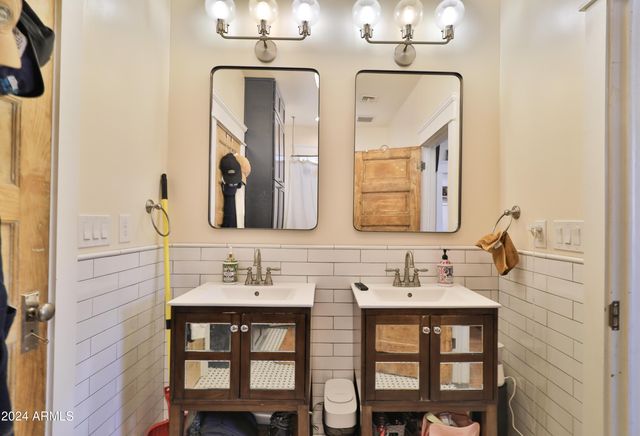 1238 E McKinley Street, Phoenix, AZ 85006