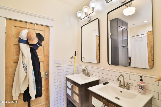 1238 E McKinley Street, Phoenix, AZ 85006