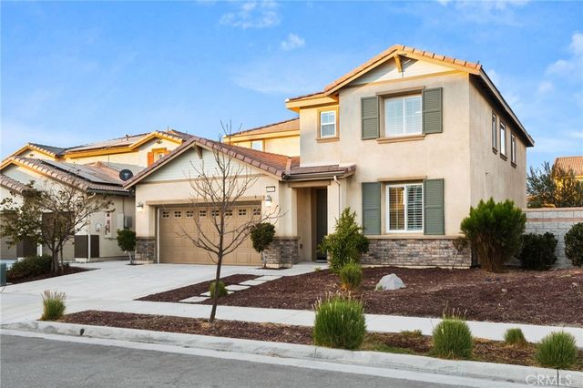 6898 Cache Way, Jurupa Valley, CA 91752