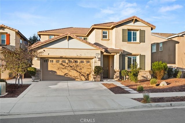 6898 Cache Way, Jurupa Valley, CA 91752