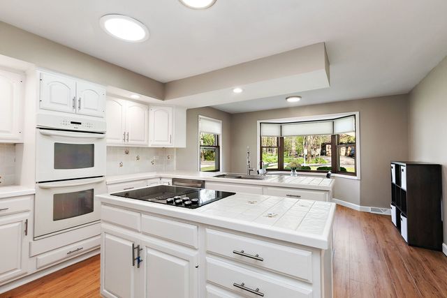 713 Council Hill Road, East Dundee, IL 60118