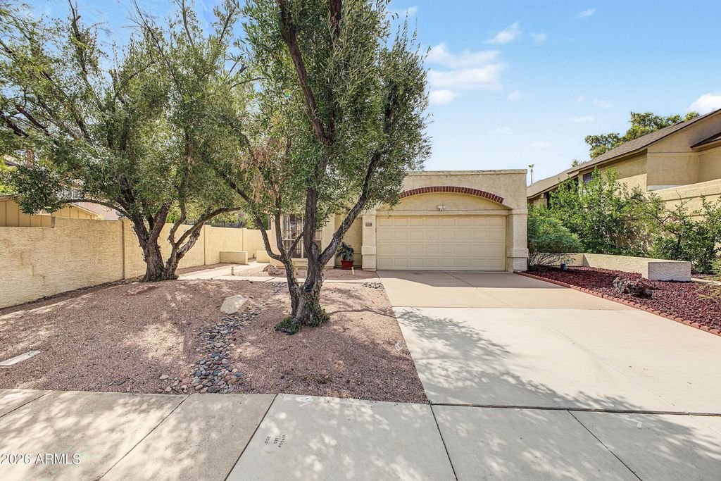 1229 W CALLE DEL NORTE --, Chandler, AZ 85224 — photo 2