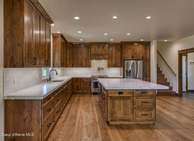 4450 Dufort Rd, Sagle, ID 83860