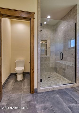 4450 Dufort Rd, Sagle, ID 83860