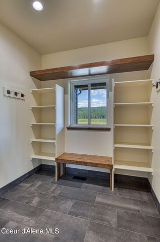 4450 Dufort Rd, Sagle, ID 83860