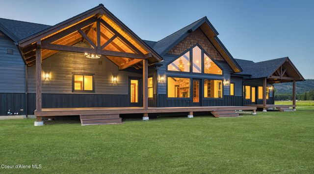 4450 Dufort Rd, Sagle, ID 83860