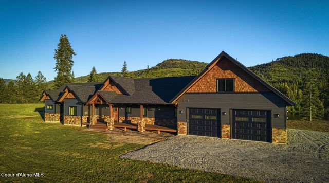 4450 Dufort Rd, Sagle, ID 83860