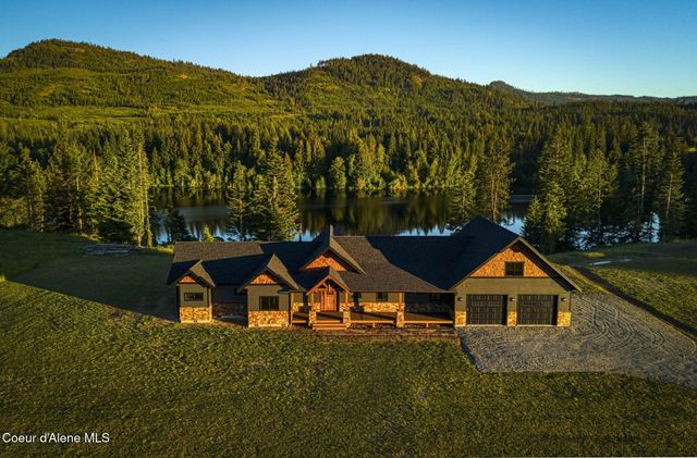 4450 Dufort Rd, Sagle, ID 83860
