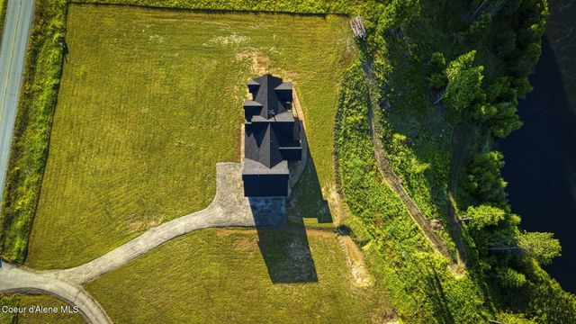 4450 Dufort Rd, Sagle, ID 83860