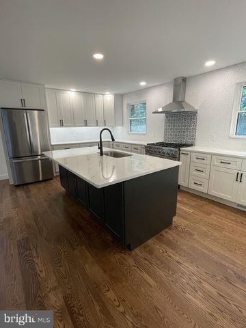512 CRICKET LN, Hockessin, DE 19707