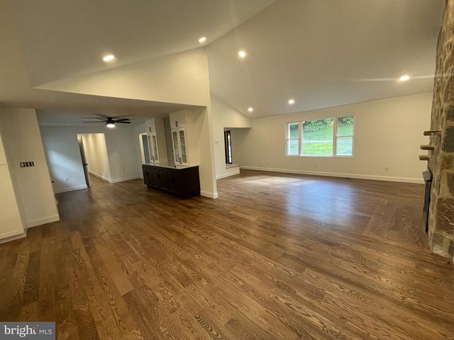 512 CRICKET LN, Hockessin, DE 19707