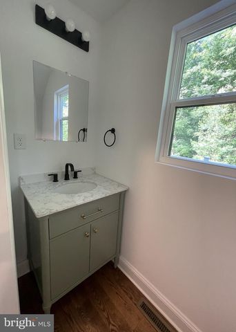 512 CRICKET LN, Hockessin, DE 19707