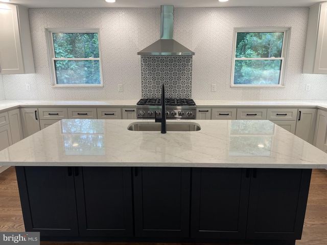 512 CRICKET LN, Hockessin, DE 19707
