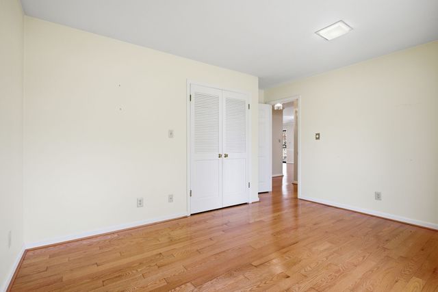 1403 Timberwood Dr, Columbia, TN 38401