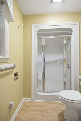 1403 Timberwood Dr, Columbia, TN 38401