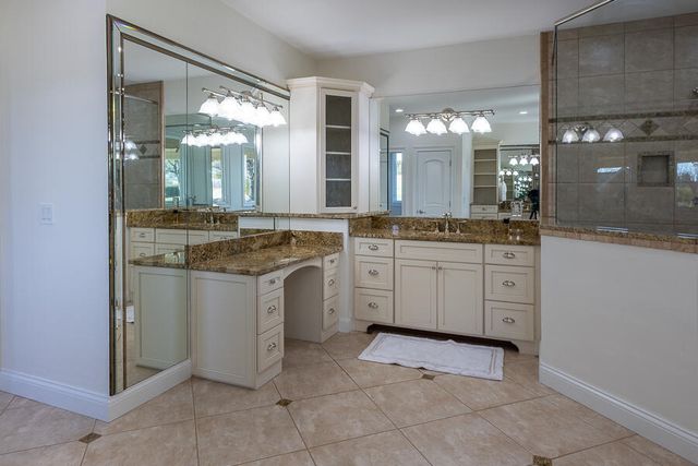 2424 Royal Castle Way, Union, KY 41091