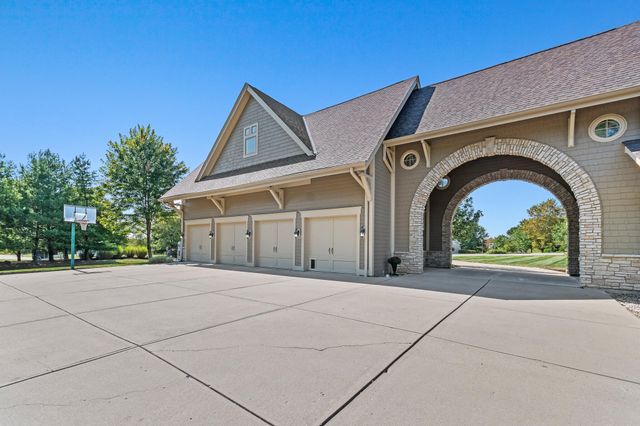 2424 Royal Castle Way, Union, KY 41091