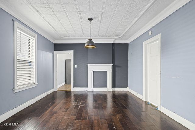 22 Orr Street, Troy, NY 12180