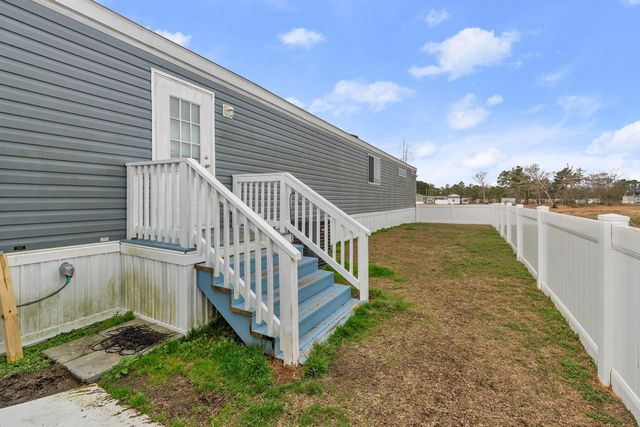 315 Hangar Ct., Myrtle Beach, SC 29577