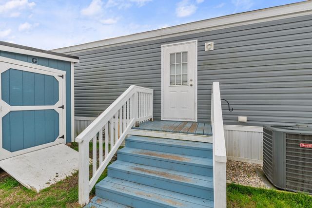 315 Hangar Ct., Myrtle Beach, SC 29577