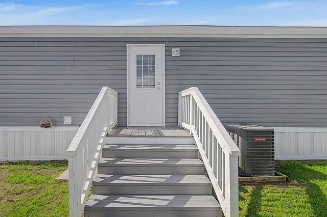 315 Hangar Ct., Myrtle Beach, SC 29577