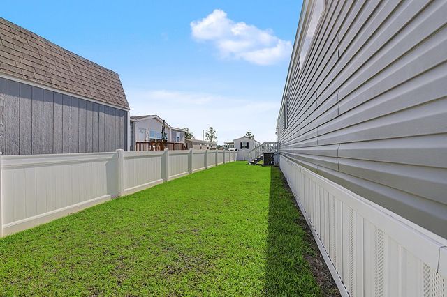 315 Hangar Ct., Myrtle Beach, SC 29577