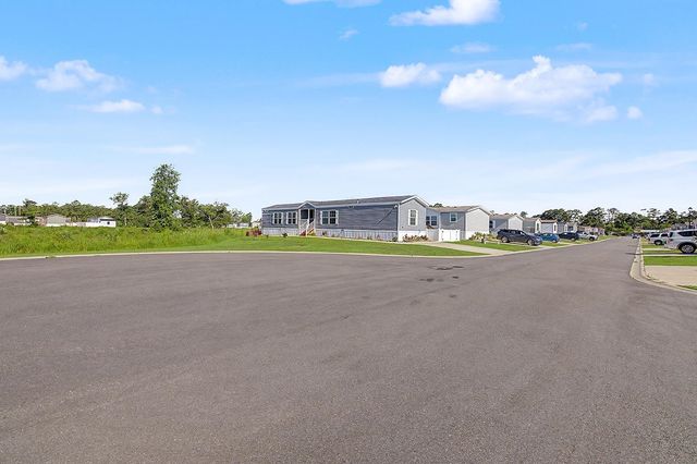 315 Hangar Ct., Myrtle Beach, SC 29577