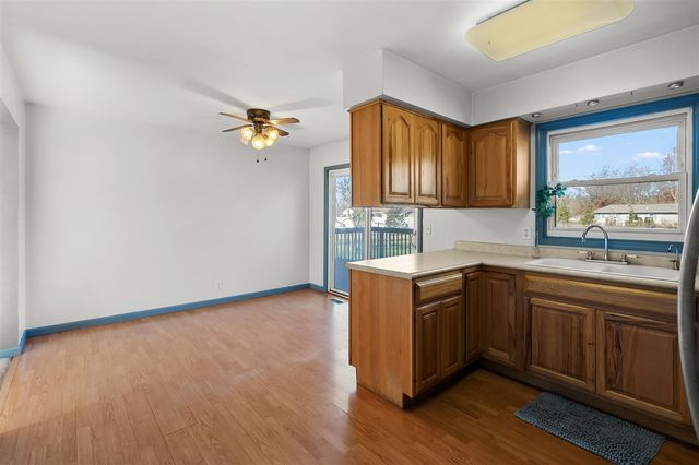 35520 Margurite Lane, Paw Paw, MI 49079