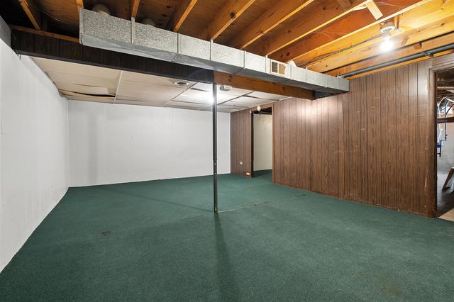 35520 Margurite Lane, Paw Paw, MI 49079