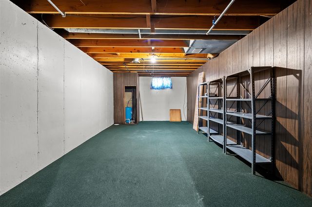 35520 Margurite Lane, Paw Paw, MI 49079