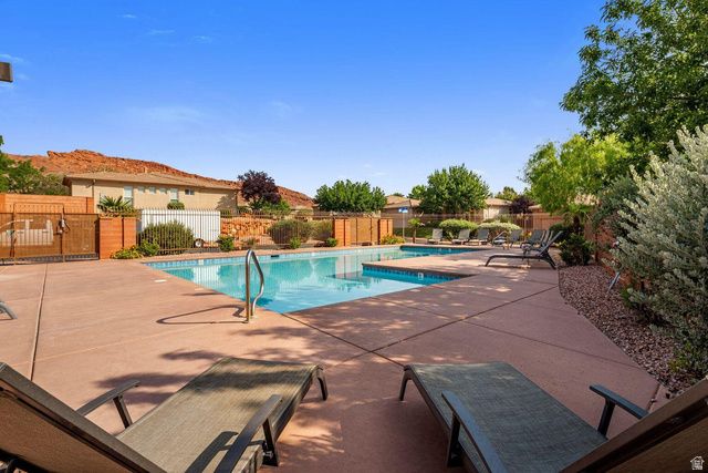 1654 N STARLING CIR, St. George, UT 84770