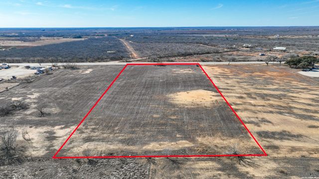 000 Highway 16, Jourdanton, TX 78026