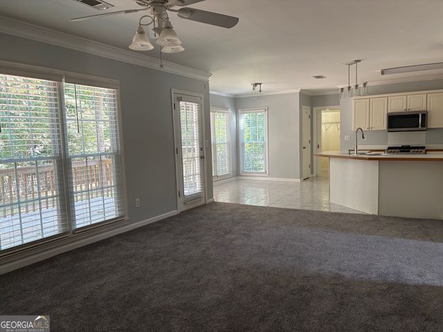 6221 Woodlore Drive NW, Acworth, GA 30101