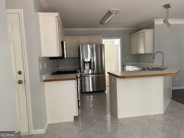 6221 Woodlore Drive NW, Acworth, GA 30101