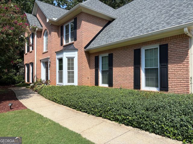 6221 Woodlore Drive NW, Acworth, GA 30101