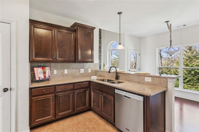 140 Forked Leaf N Road, Cleveland, GA 30528