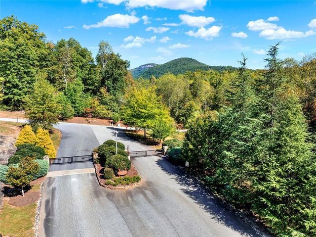 140 Forked Leaf N Road, Cleveland, GA 30528