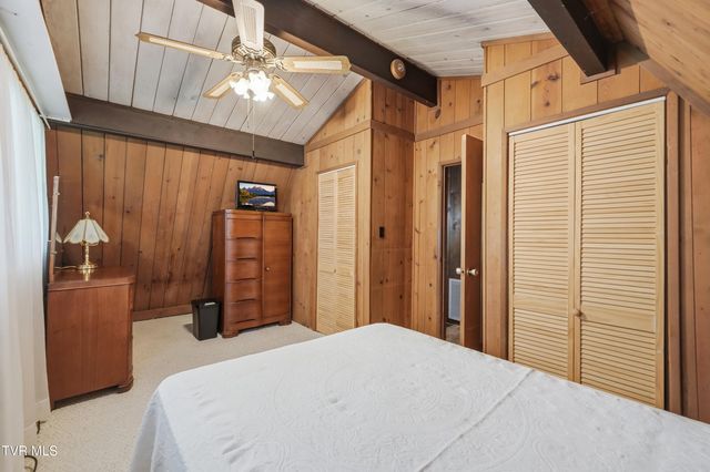 415 Berry Road, Bulls Gap, TN 37711