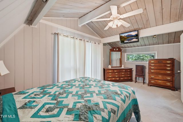 415 Berry Road, Bulls Gap, TN 37711