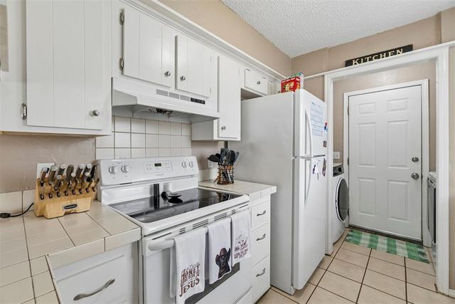 3108 Gwendolyn Lane, Edmond, OK 73034