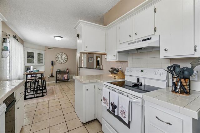 3108 Gwendolyn Lane, Edmond, OK 73034