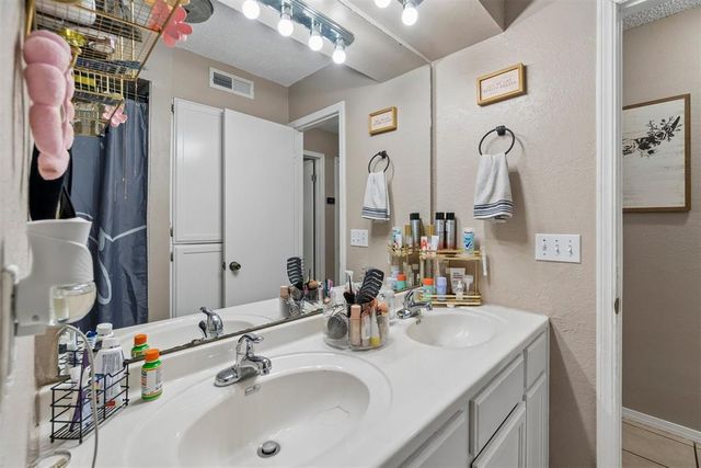 3108 Gwendolyn Lane, Edmond, OK 73034